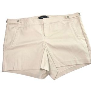 Torrid Khaki 4 1/2” Shorts Size 18 New Without Tags